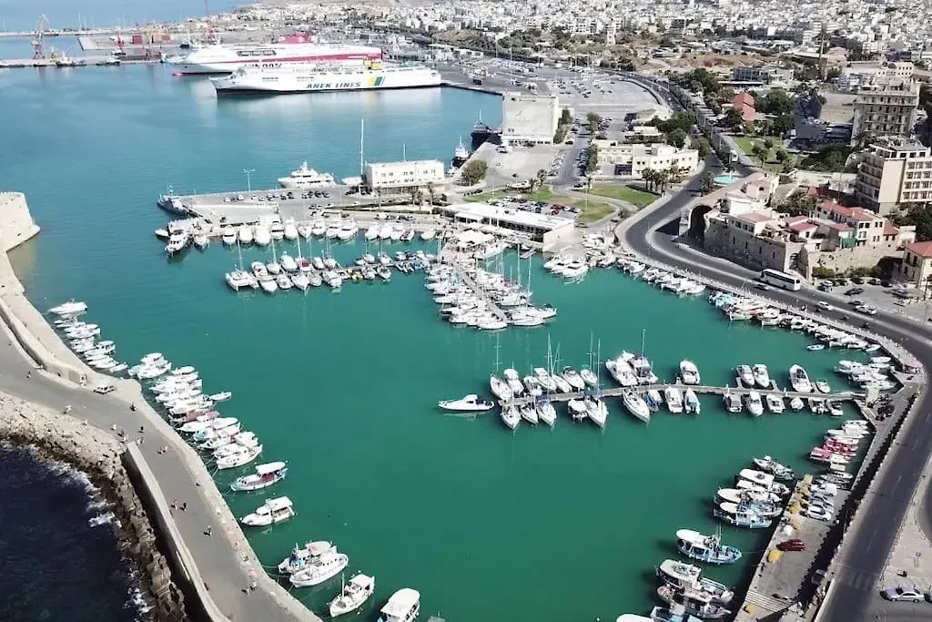 Penthouse Wt Private Patio 1St Floor 3 Rooms 65Sqm Heraklion  Apartment Heraklion (Crete)