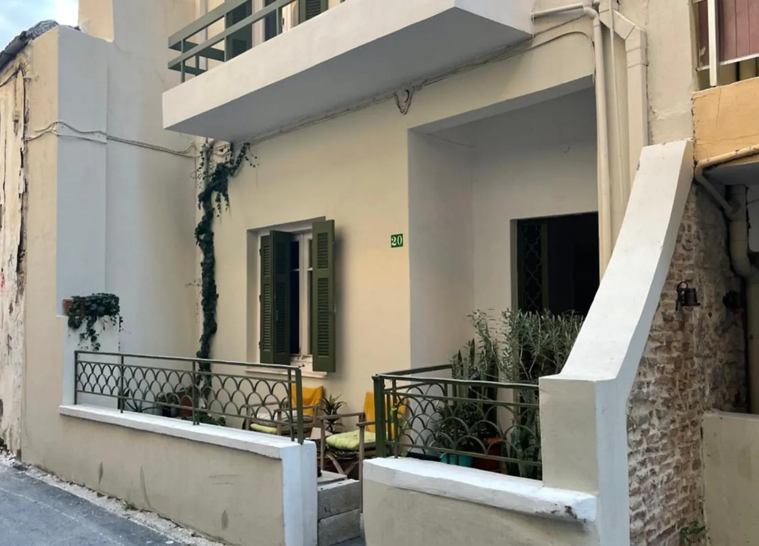 Penthouse Wt Private Patio 1St Floor 3 Rooms 65Sqm Heraklion  Greece